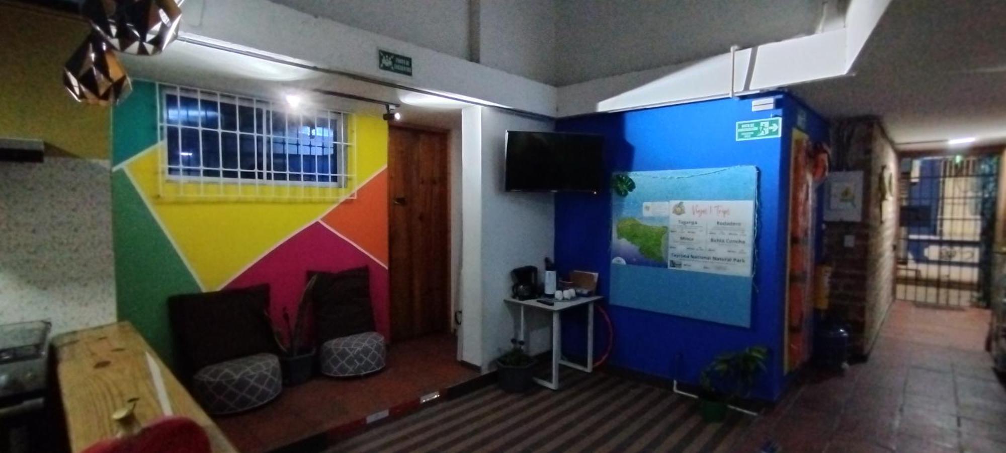 Hotel 4 Manzanas — Fotos 3